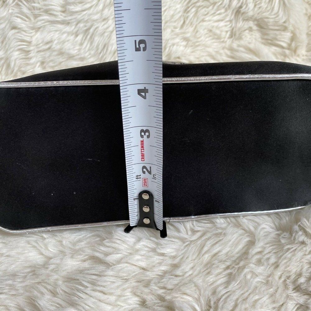 Victoria's Secret Pouch Fashion Show 2013 Cosmetic Organizer Case Black Bag VS - Picture 7 of 10